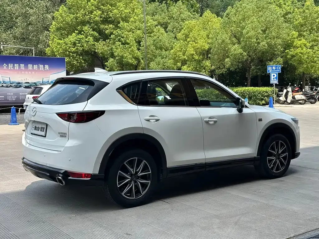 Mazda CX-5 — фото 9