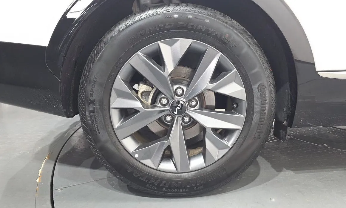 Kia Sportage — фото 8