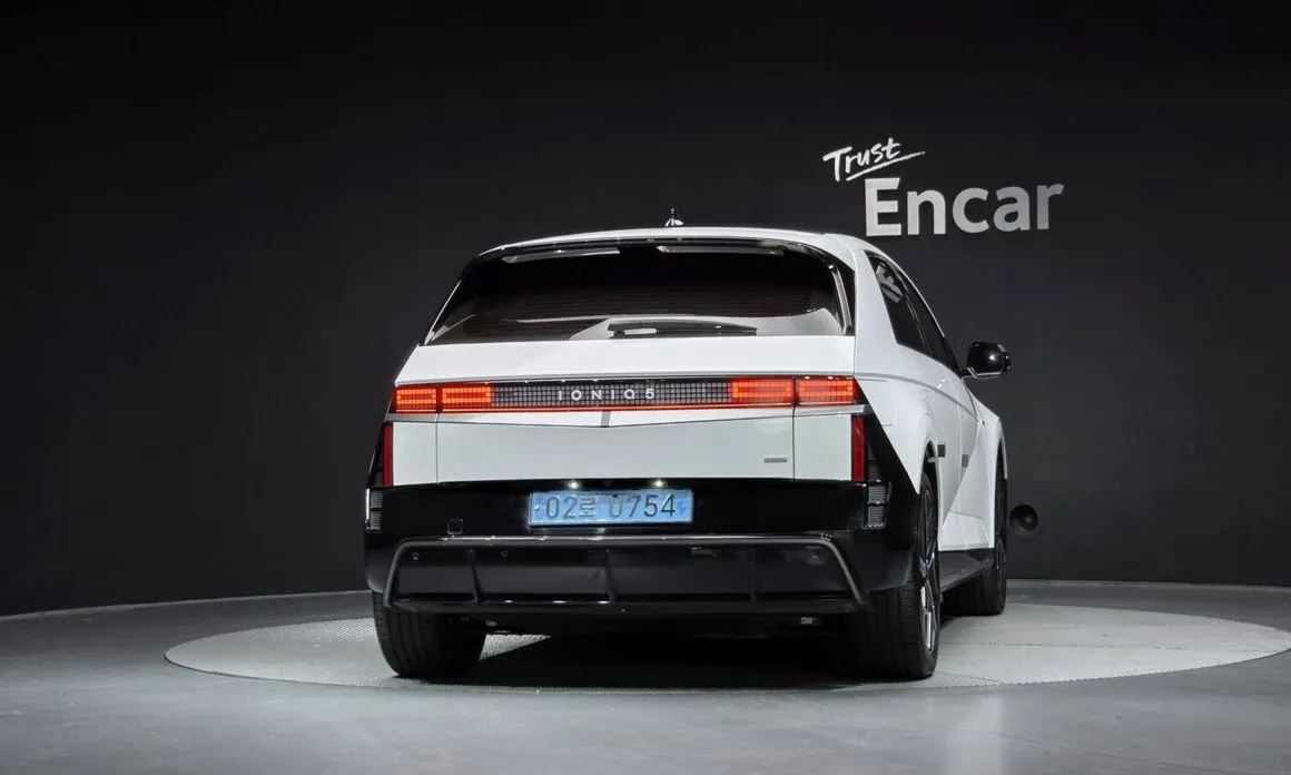 Hyundai Ioniq5 — фото 2