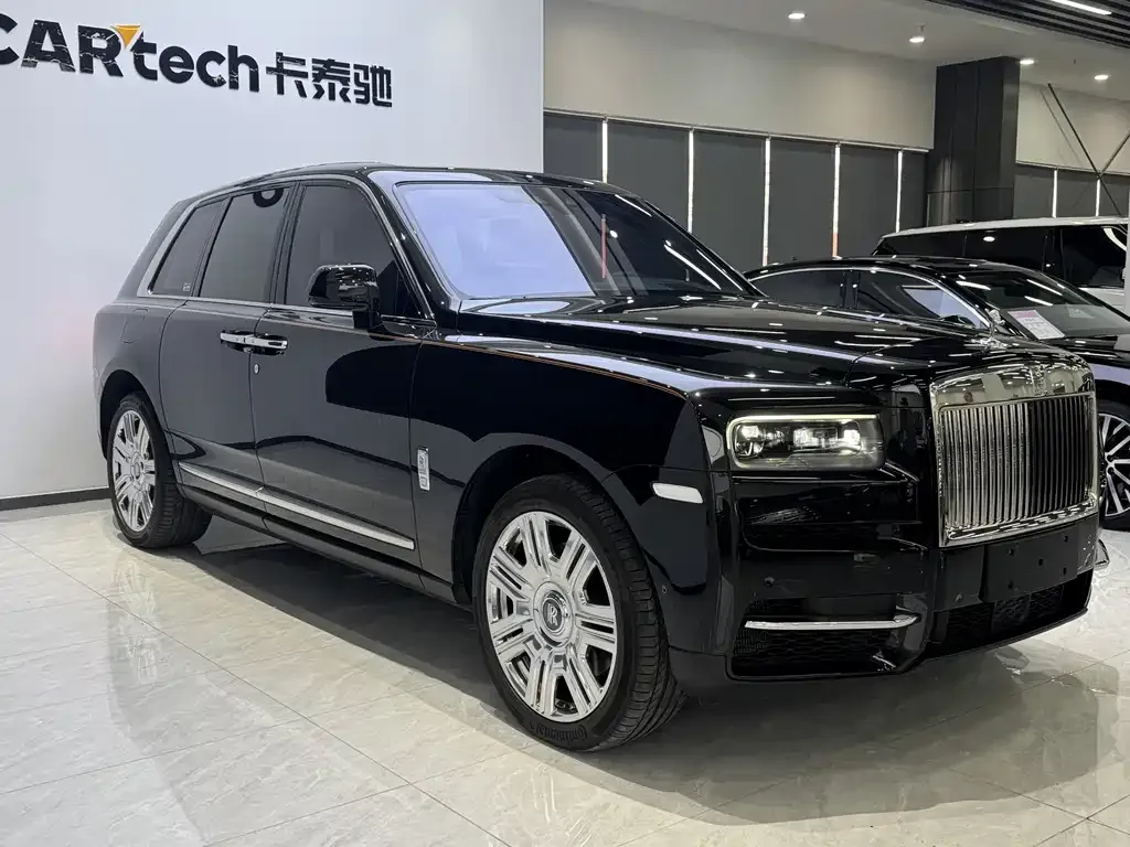 Rolls-Royce Cullinan — фото 6