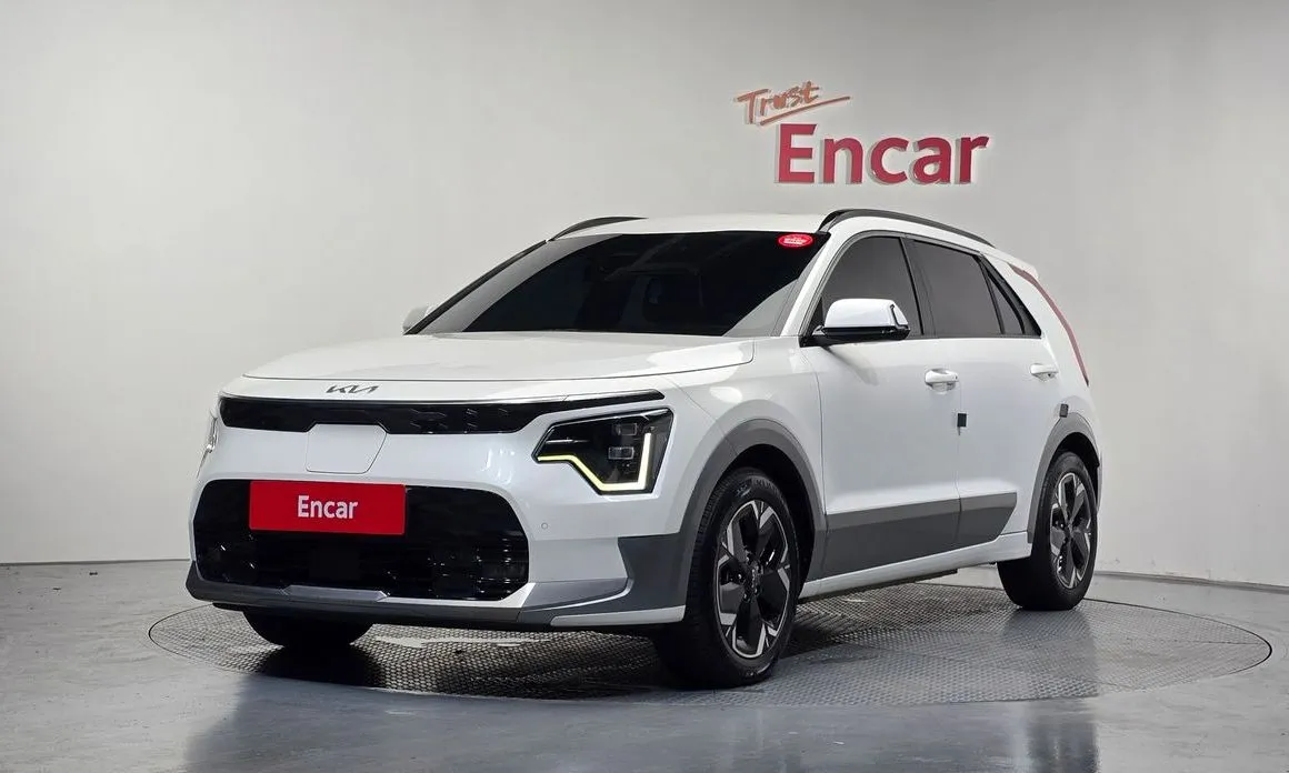 Kia Niro — фото 1