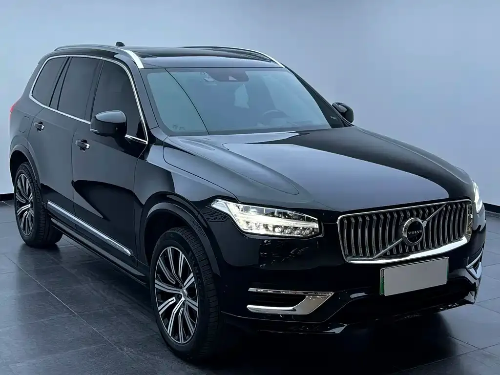 Volvo XC90 PHEV — фото 9