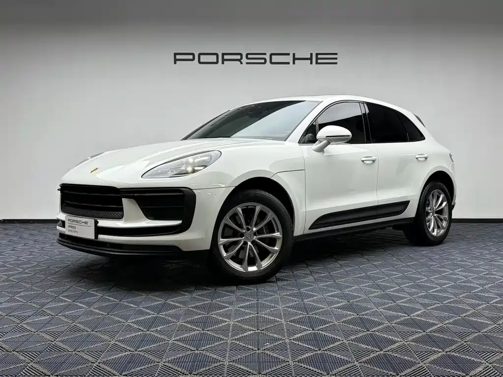 Porsche Macan — фото 1