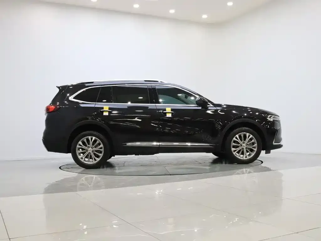 Buick Envision Plus — фото 9