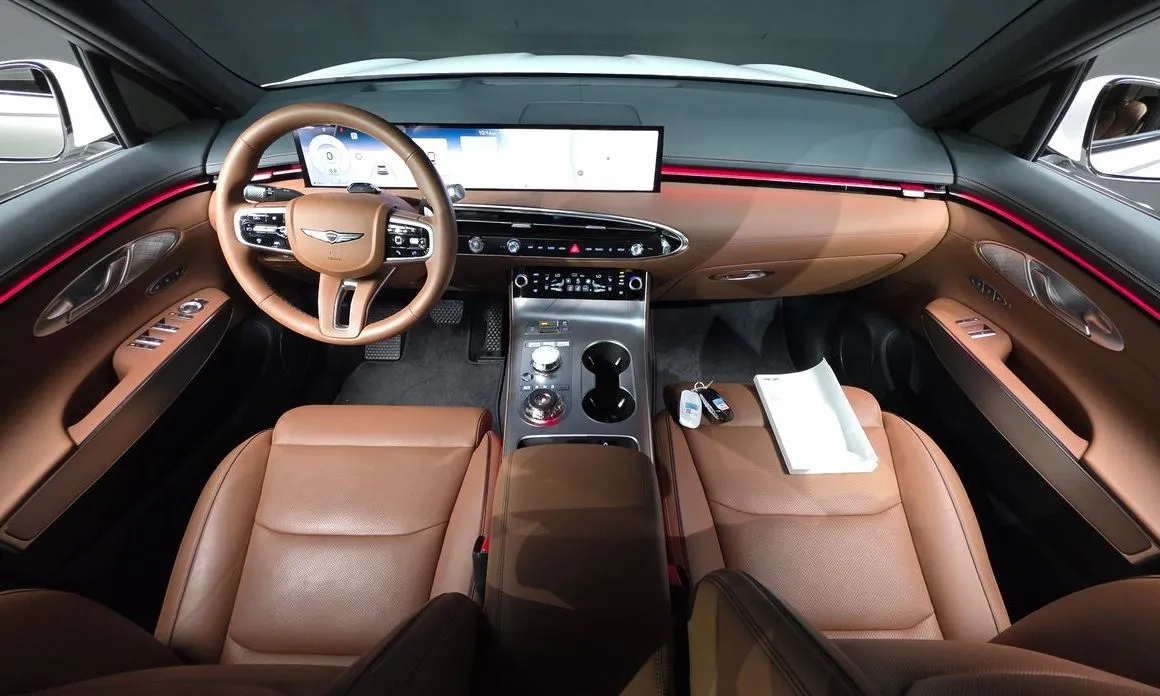 Genesis GV70 — фото 10