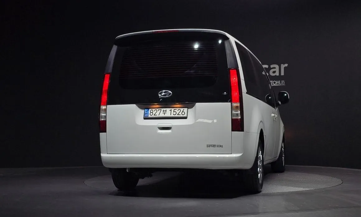 Hyundai Staria — фото 3