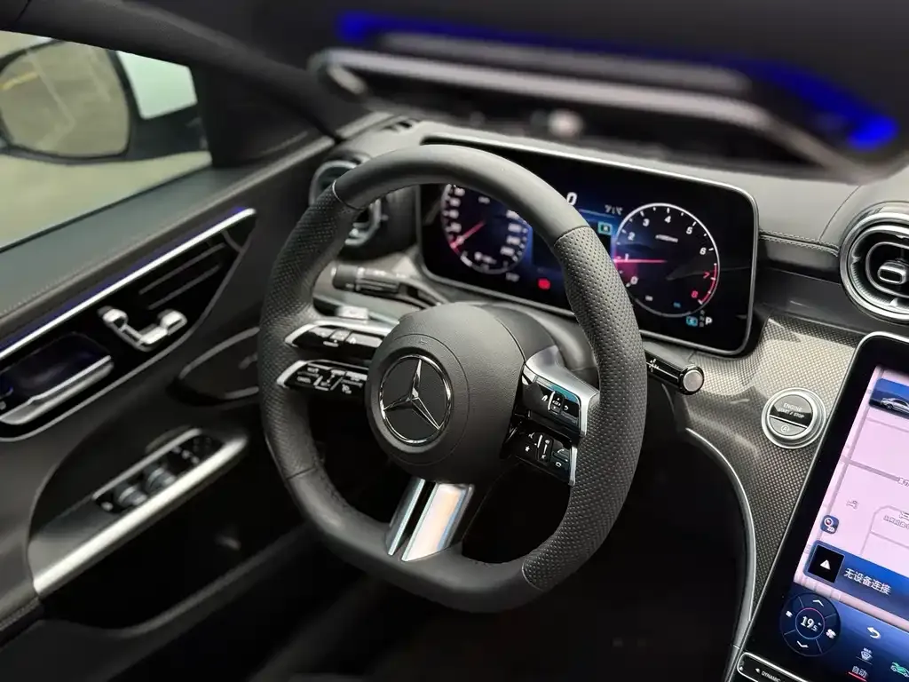Mercedes-Benz C-Class — фото 2