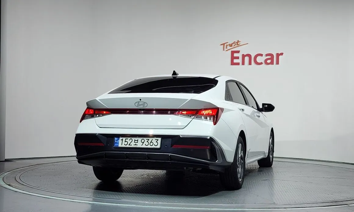 Hyundai AVANTE — фото 6