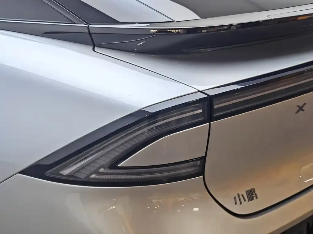 XPeng P7+ — фото 8