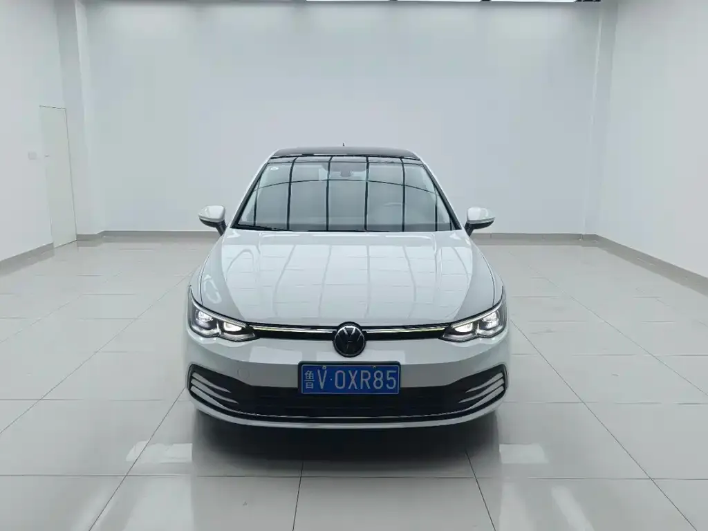 Volkswagen Golf — фото 8