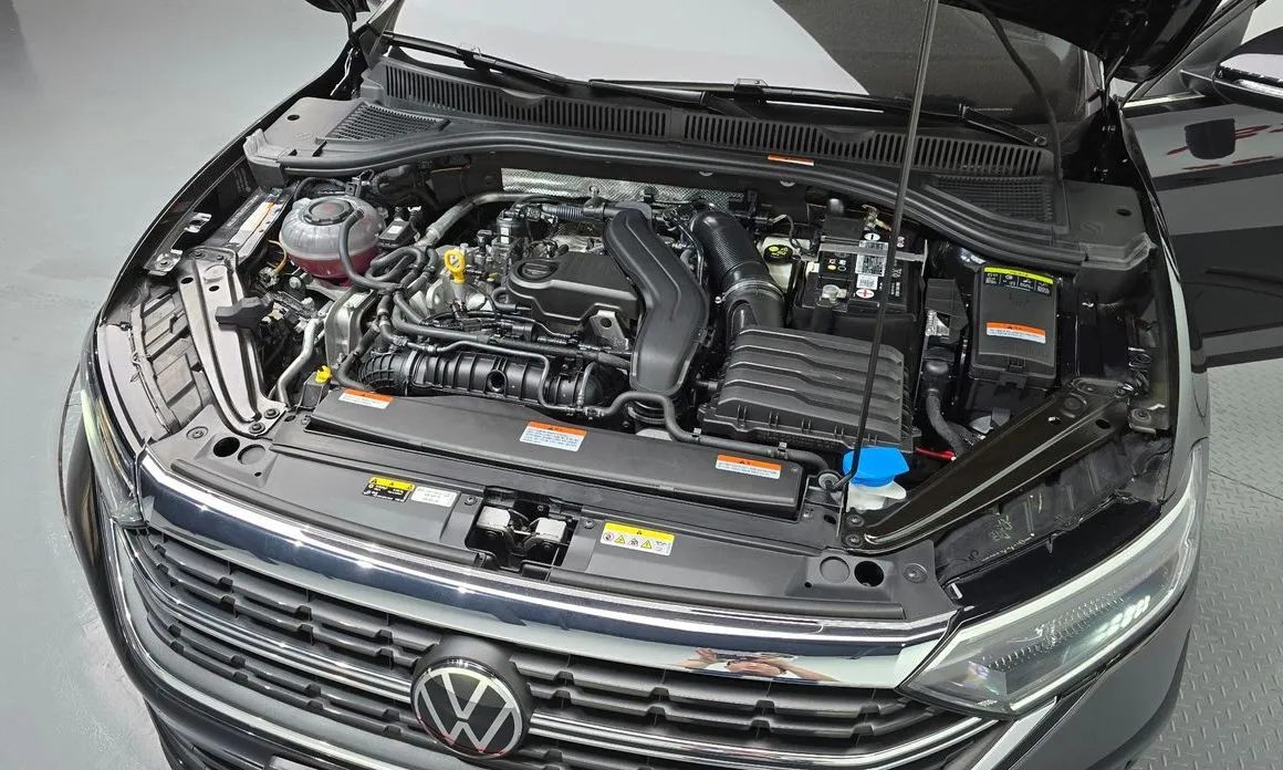 Volkswagen Jetta — фото 10