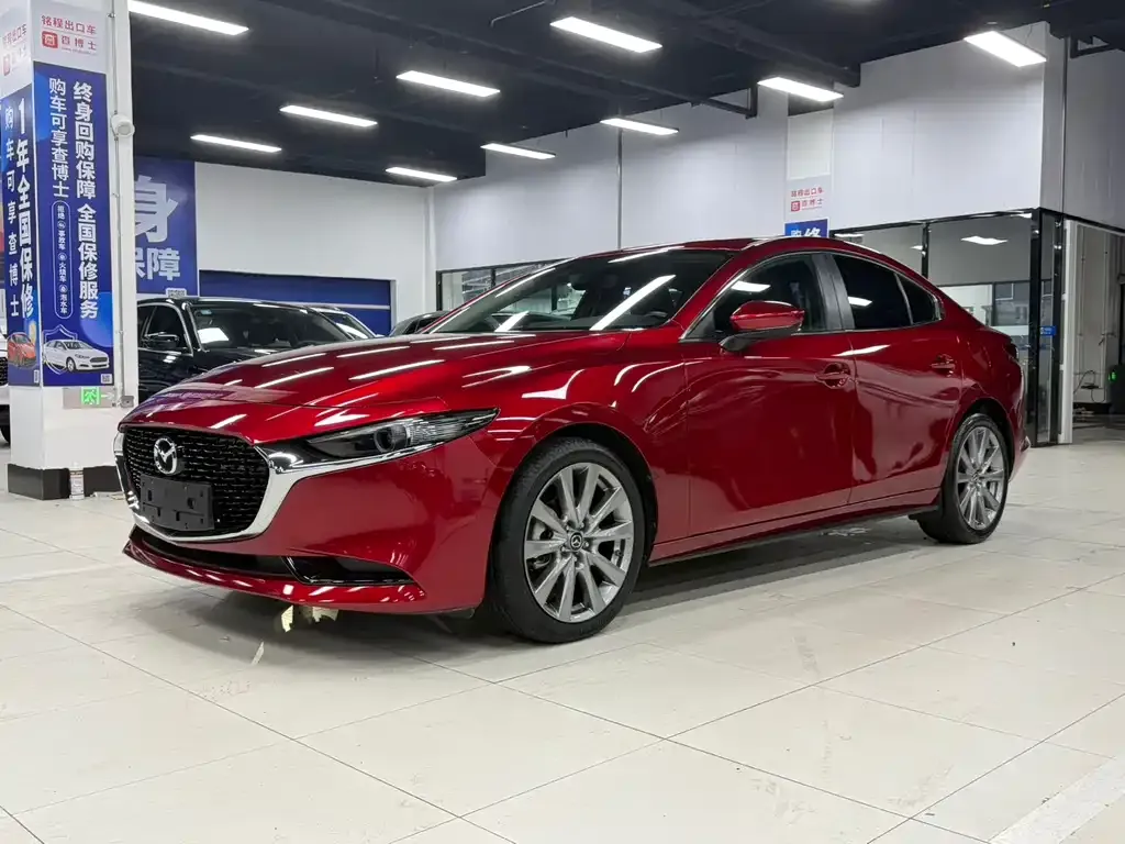 Mazda 3 Axela — фото 1