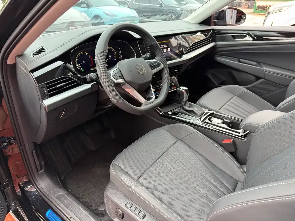 Volkswagen Passat — фото 9
