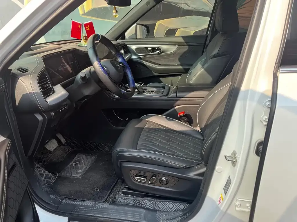 GAC Motor Trumpchi GS8 — фото 3