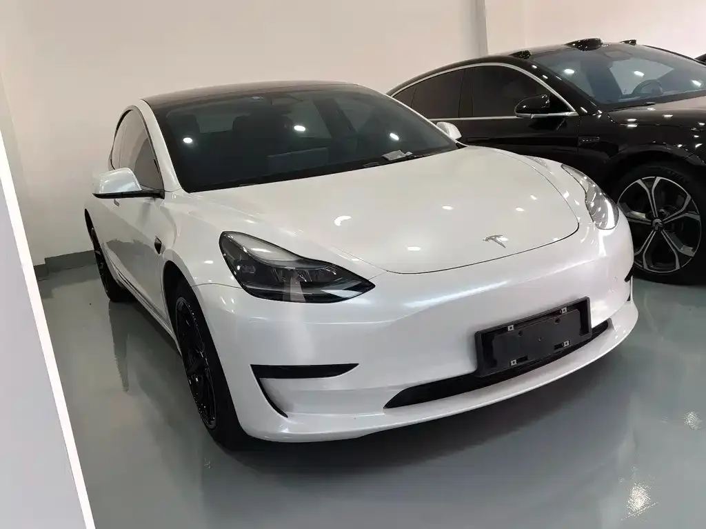 Tesla Model 3 — фото 3