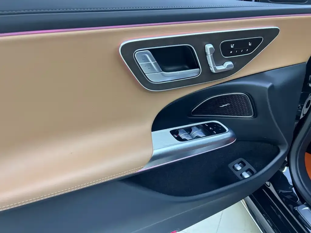 Mercedes-Benz E-Class New Energy — фото 6