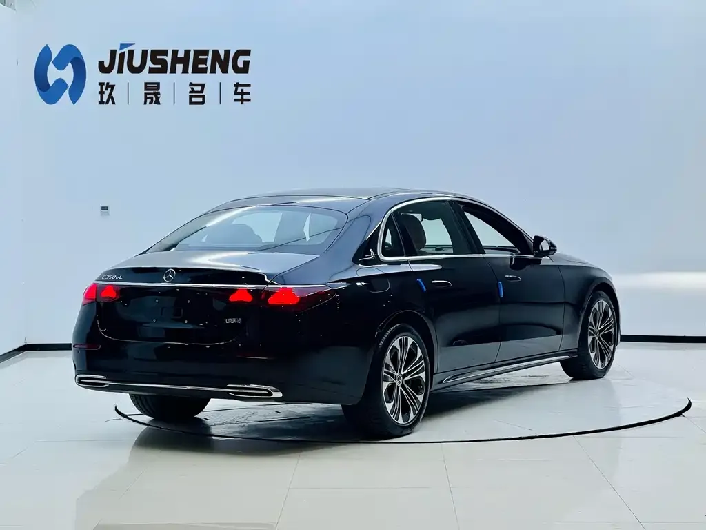 Mercedes-Benz E-Class New Energy — фото 9