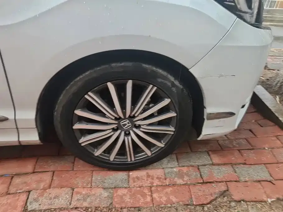 Honda Elysion 2024 из CN, фото 3