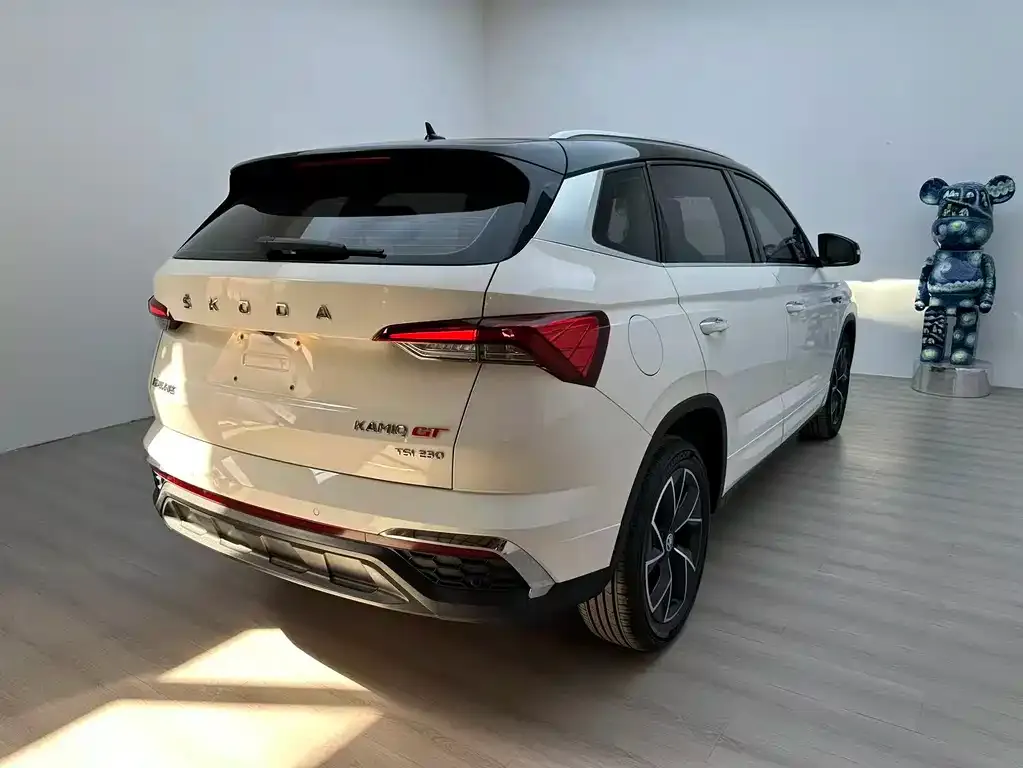 Skoda Kamiq — фото 2