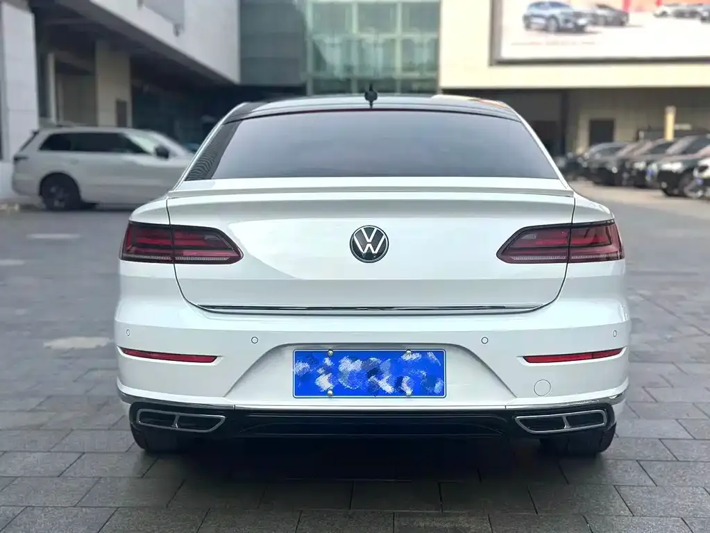 Volkswagen CC — фото 3
