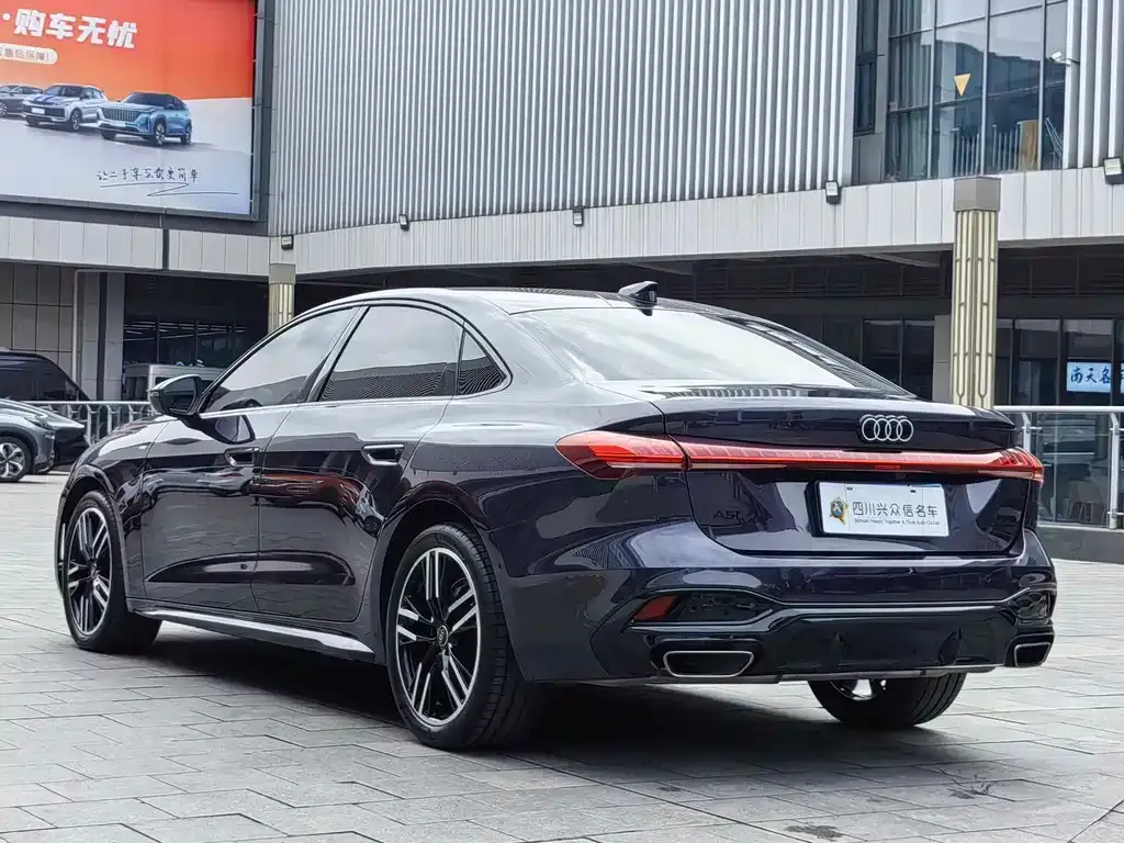 Audi A5L — фото 6