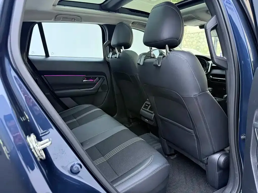 Mazda CX-50 2024 из CN, фото 7