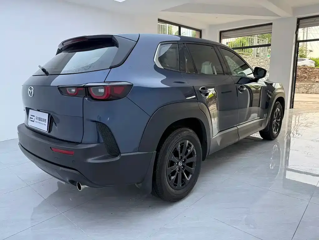 Mazda CX-50 2024 из CN, фото 5