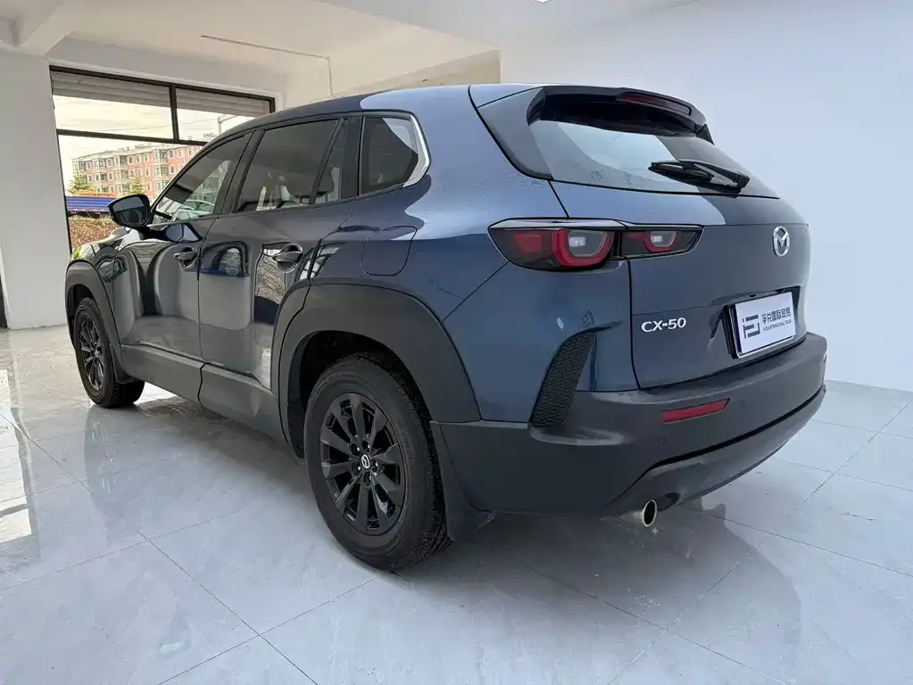 Mazda CX-50 2024 из CN, фото 4