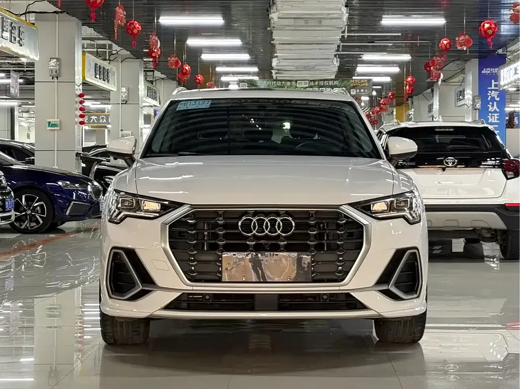 Audi Q3 — фото 6