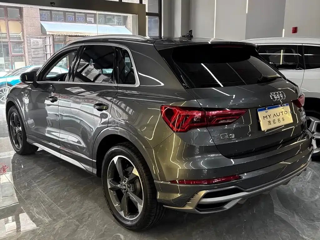 Audi Q3 — фото 2