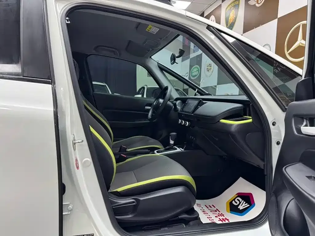 Honda Fit — фото 3