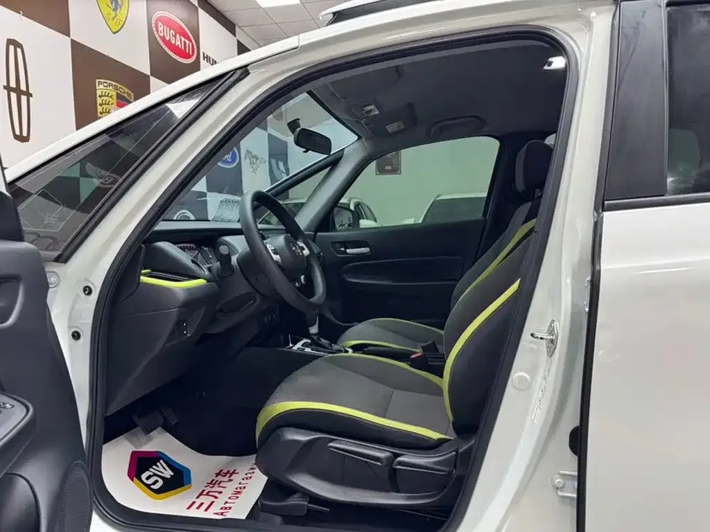 Honda Fit — фото 10
