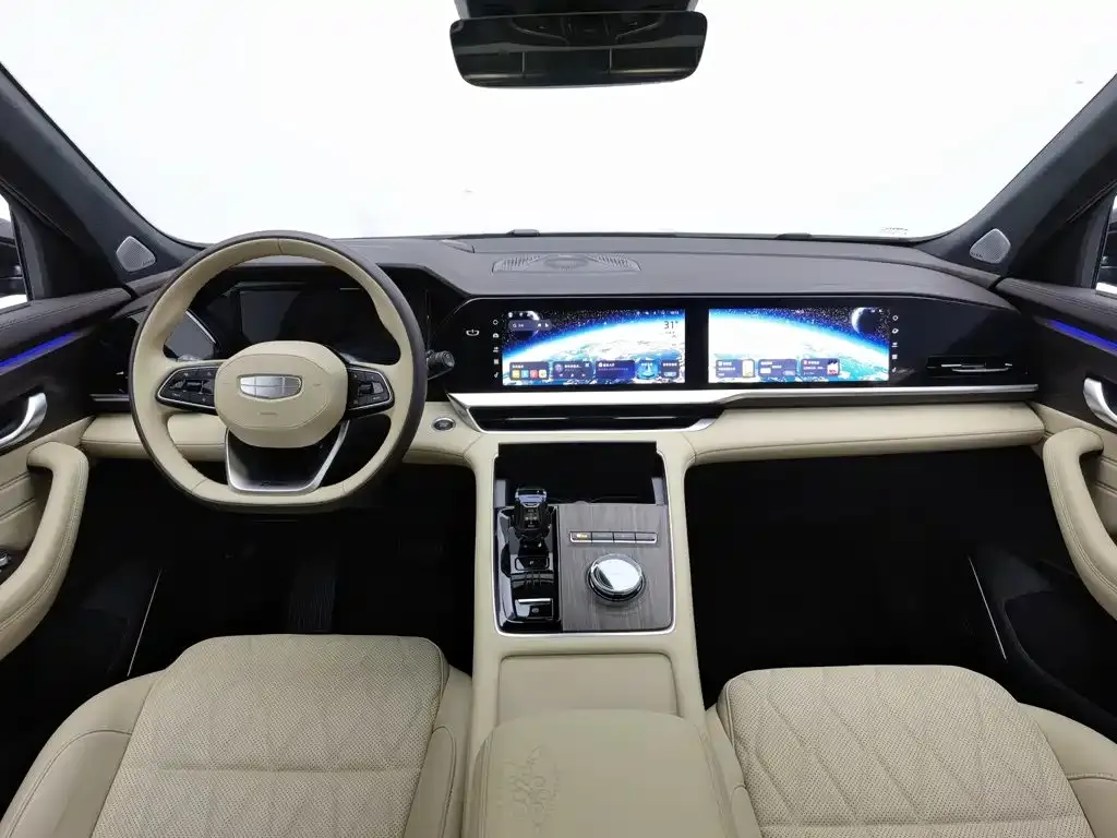 Geely Xingyue L — фото 10