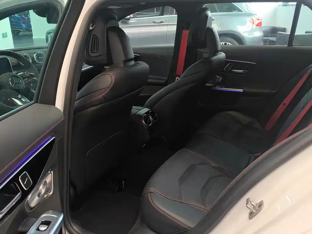 Mercedes-Benz C-Class AMG — фото 9