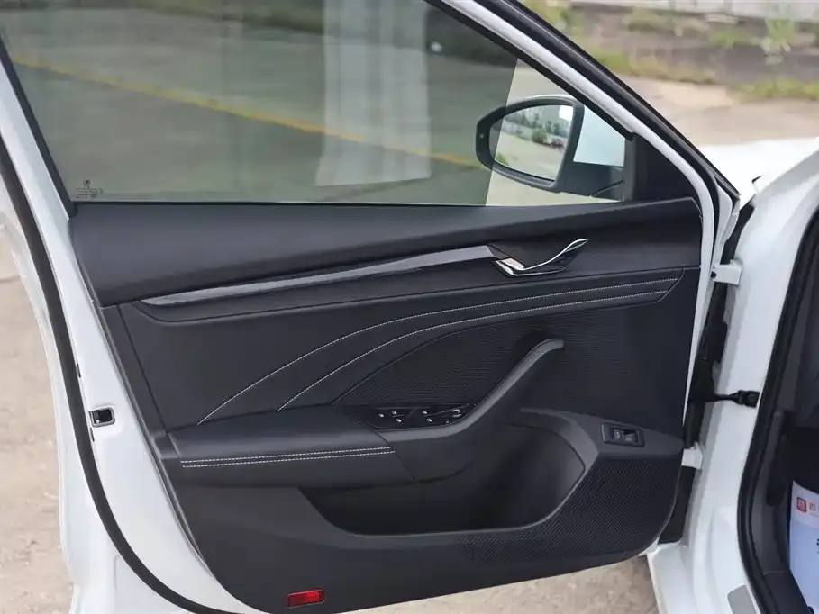 Skoda Octavia — фото 3