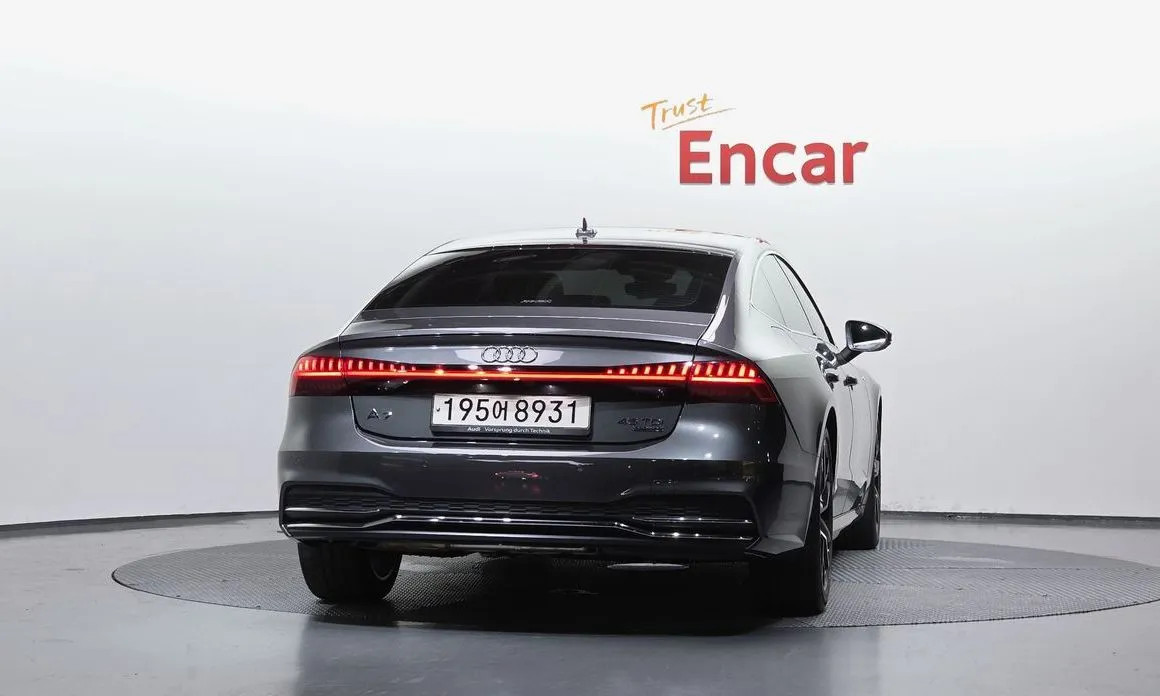 Audi A7 — фото 5