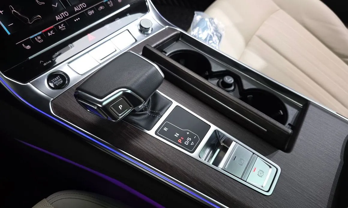 Audi A7 — фото 9