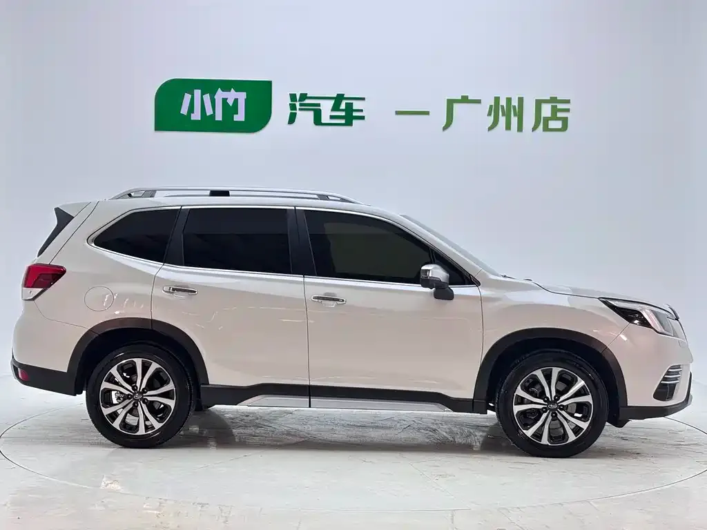 Subaru Forester — фото 7