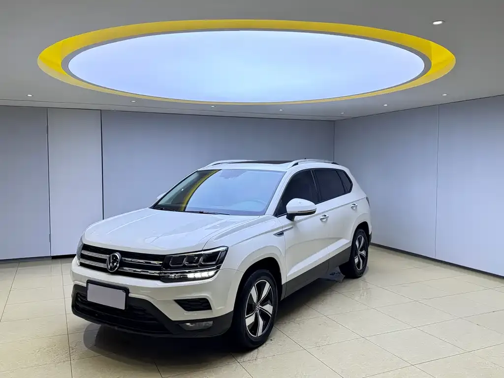 Volkswagen Tharu — фото 1
