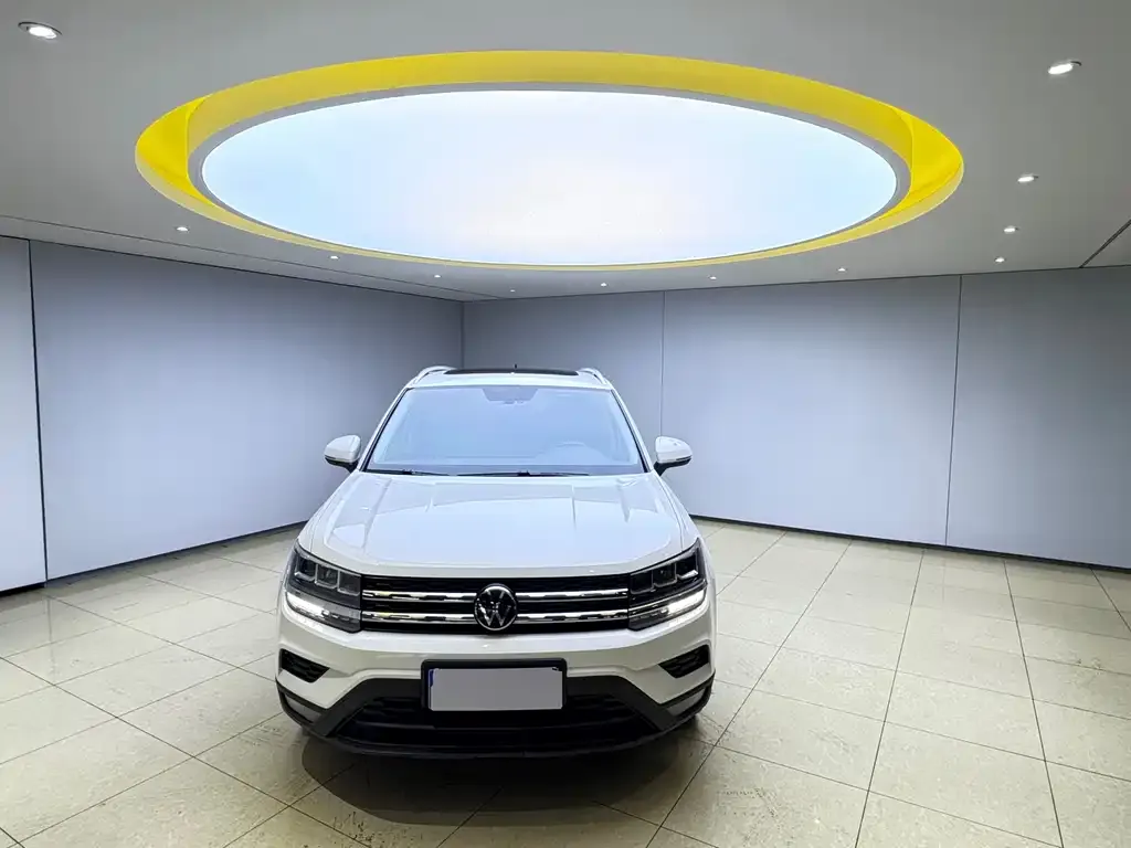 Volkswagen Tharu — фото 4