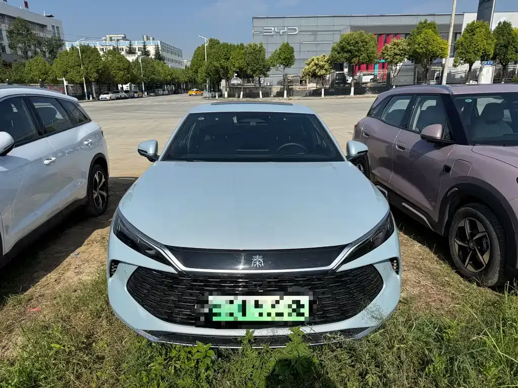 BYD Qin L — фото 1