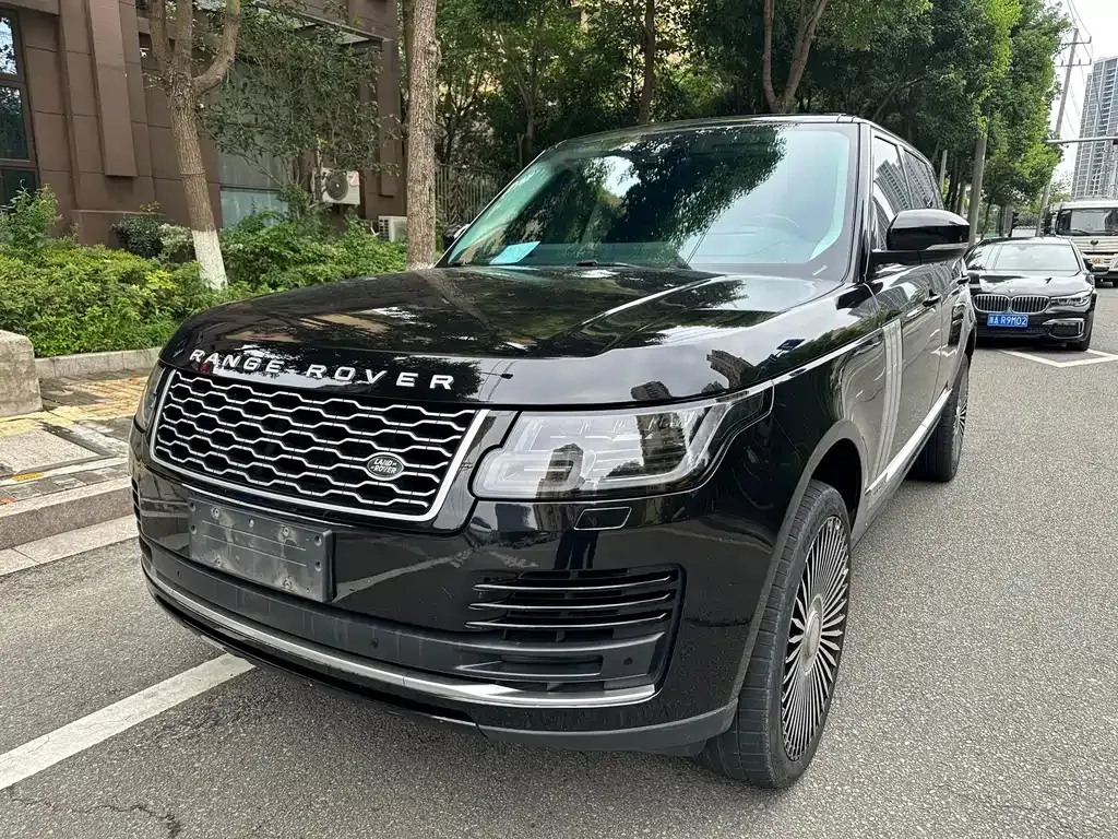 Land Rover Range Rover — фото 1