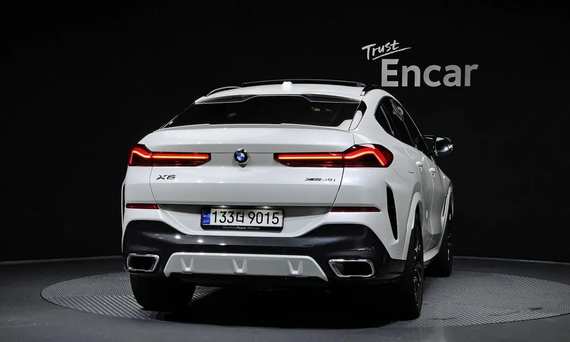 BMW X6 — фото 2