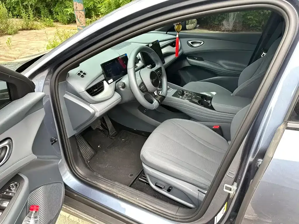 BYD Seal 06GT — фото 7