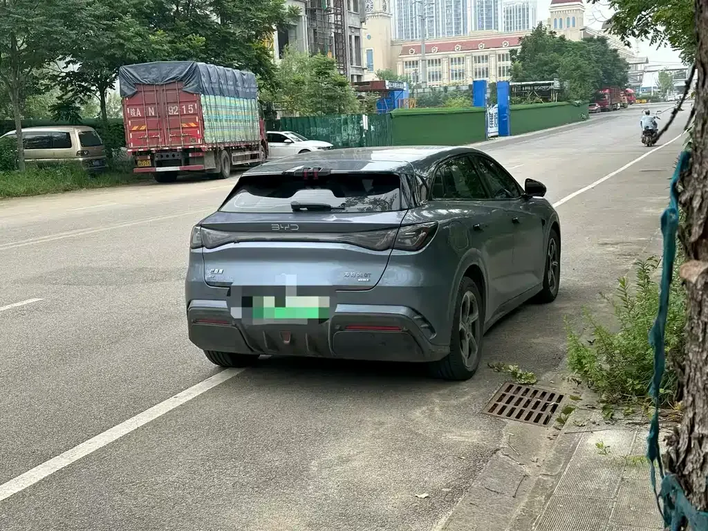 BYD Seal 06GT — фото 3