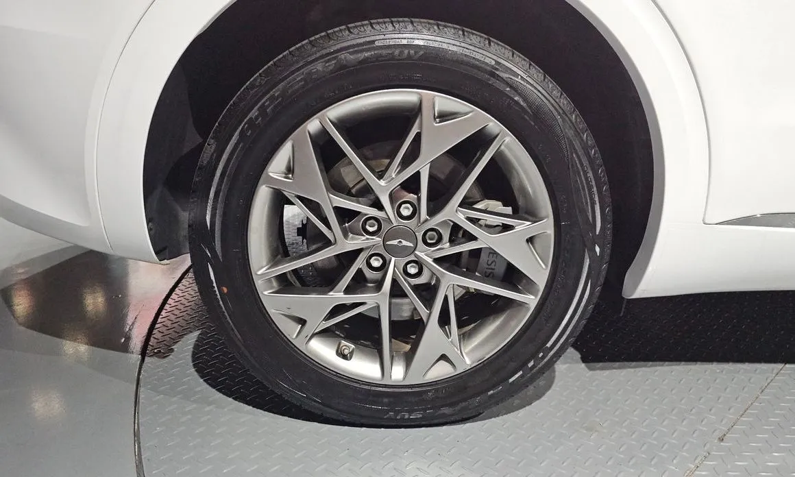 Genesis GV70 2023 из KR, фото 8
