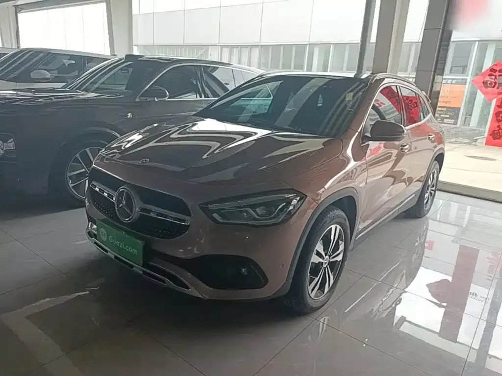 Mercedes-Benz GLA — фото 7