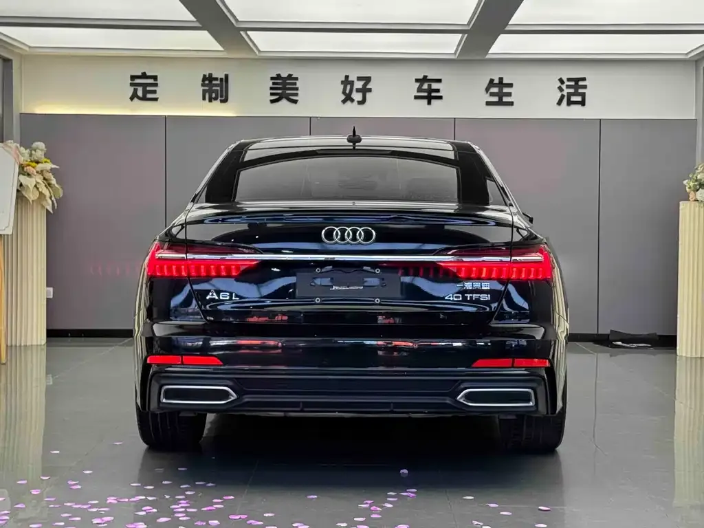 Audi A6L — фото 8