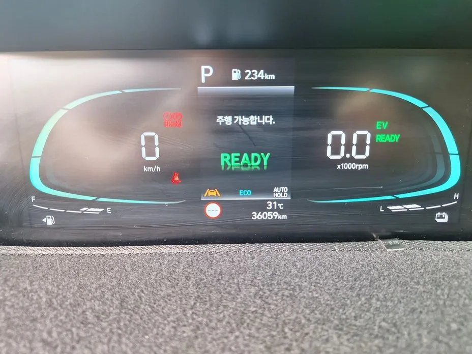 Hyundai Staria — фото 3