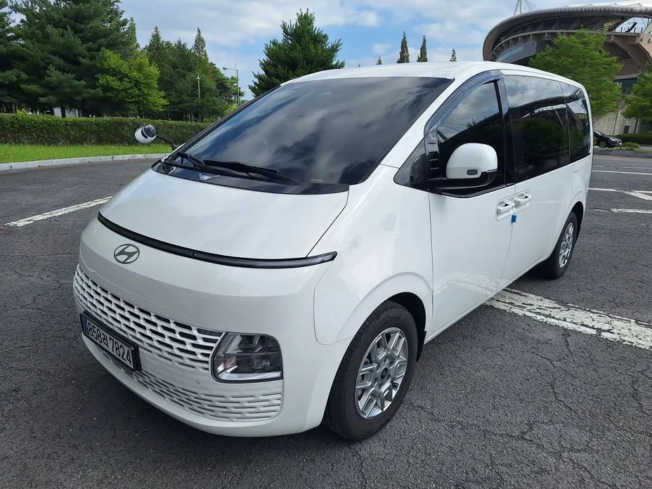 Hyundai Staria — фото 10